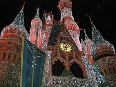 magic kingdom castle christmas. Hours at the Magic Kingdom