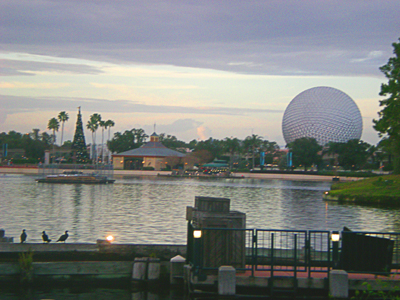 quick ride on Spaceship Earth and went over to Disney Hollywood Studios.
