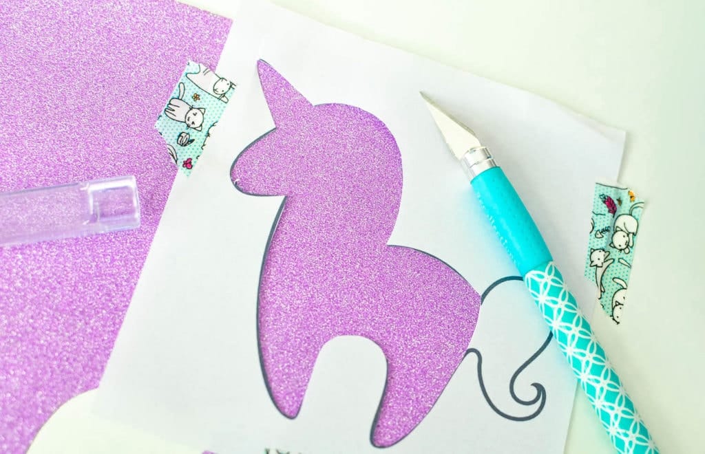 DIY Unicorn Bookmark with Free Unicorn Printable