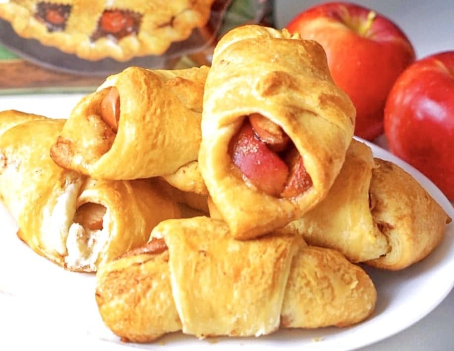 crescent roll apple dumplings