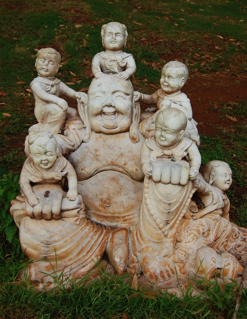 Buddha family four seasons