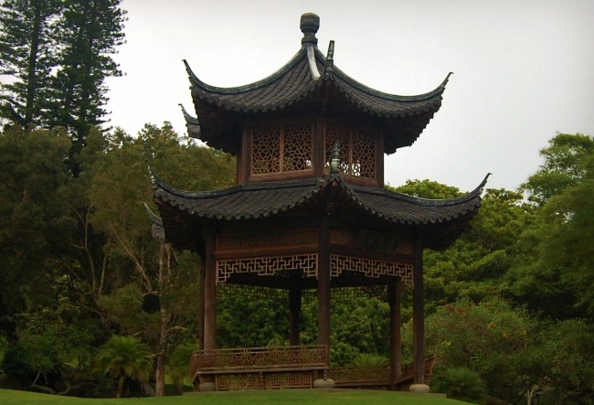 lanai chinese pagoda