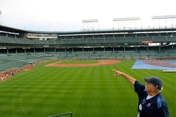 wrigley field pennants