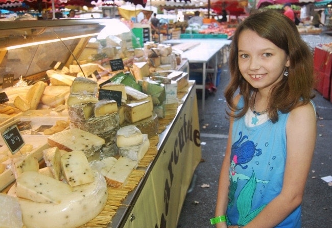 aix saturday market