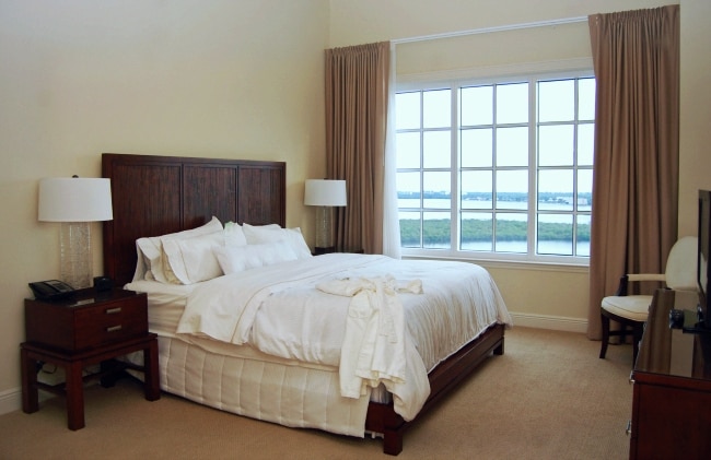 westincapecoralbedroom