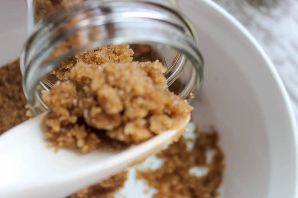 DIY Gingerbread Sugar Scrub