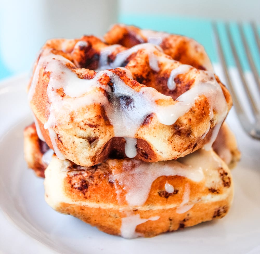 cinnamon roll waffles recipe