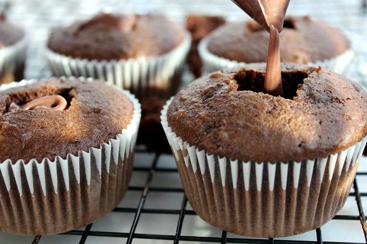 pudding filled cupcakes easter 