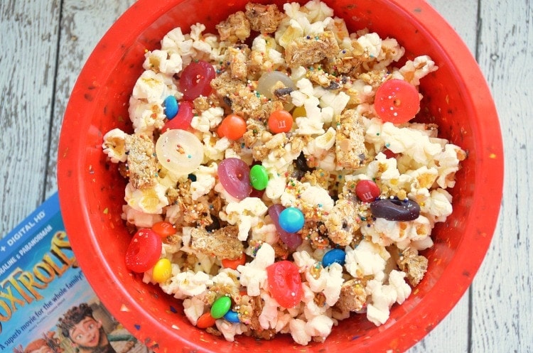 trashcan popcorn mix