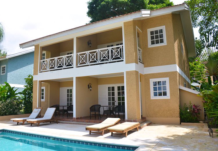 sandals-ochi-villa-outside