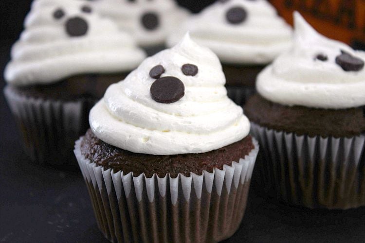 cute & spooky halloween ghost cupcakes recipe