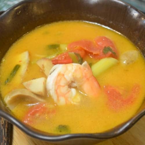 tom yum soup