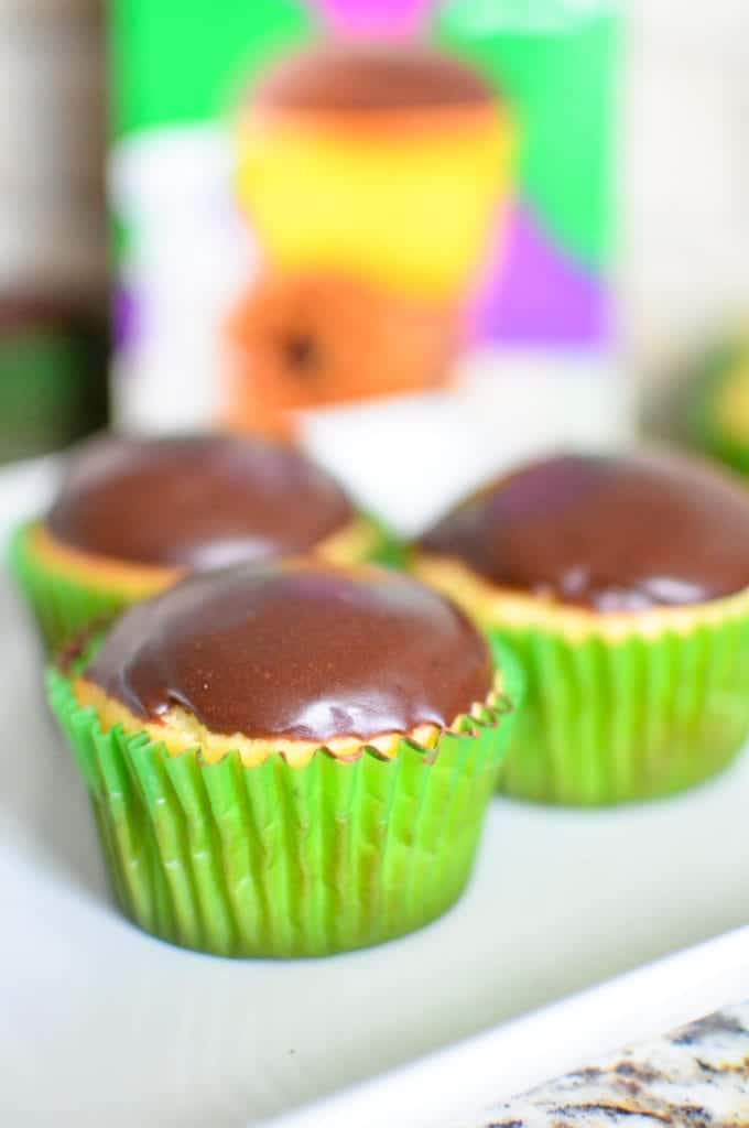 pillsbury girls scouts coconut & caramel cupcakes