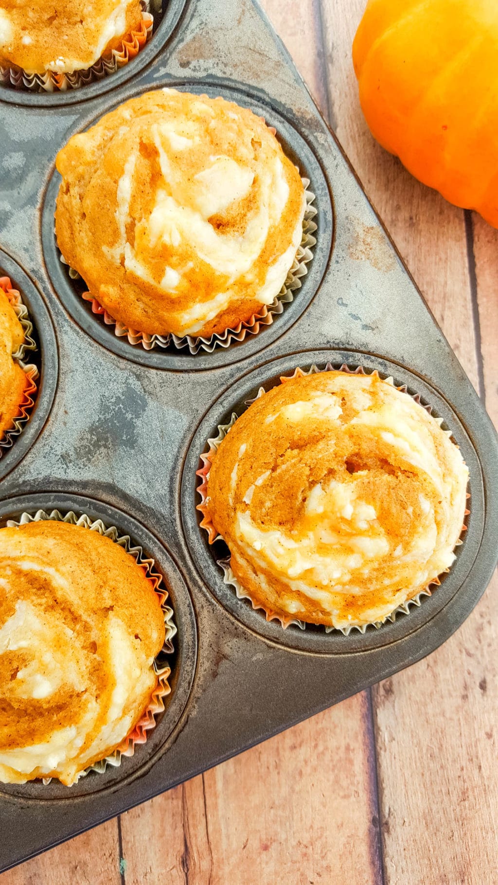 Pumpkin Cream Cheese Swirl Muffins