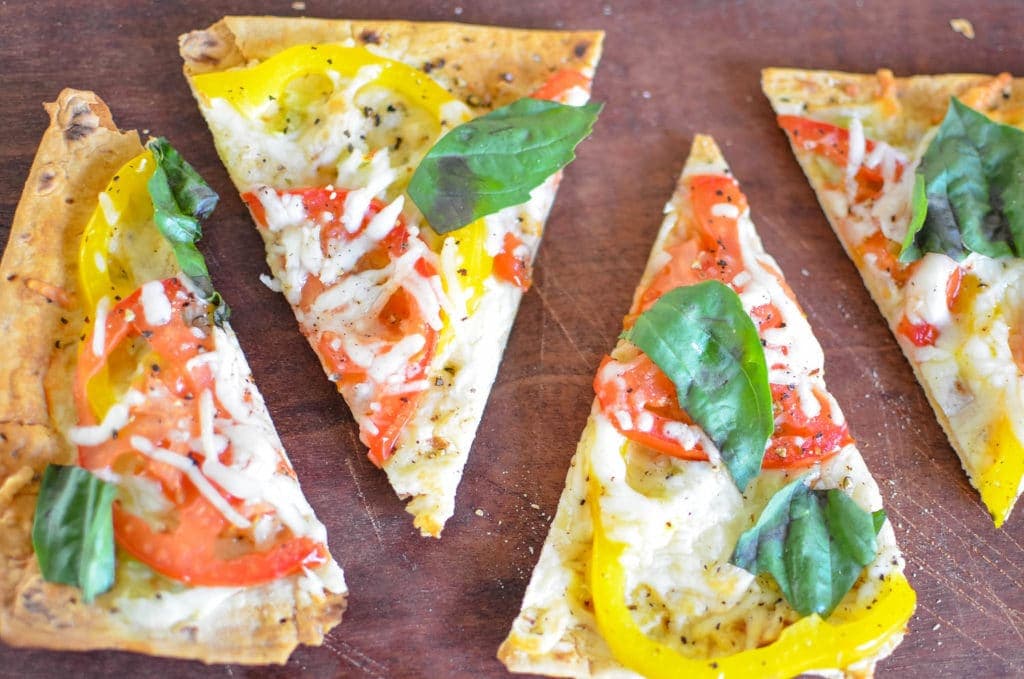 Flatbread with Tomatoes and Sweet Peppers