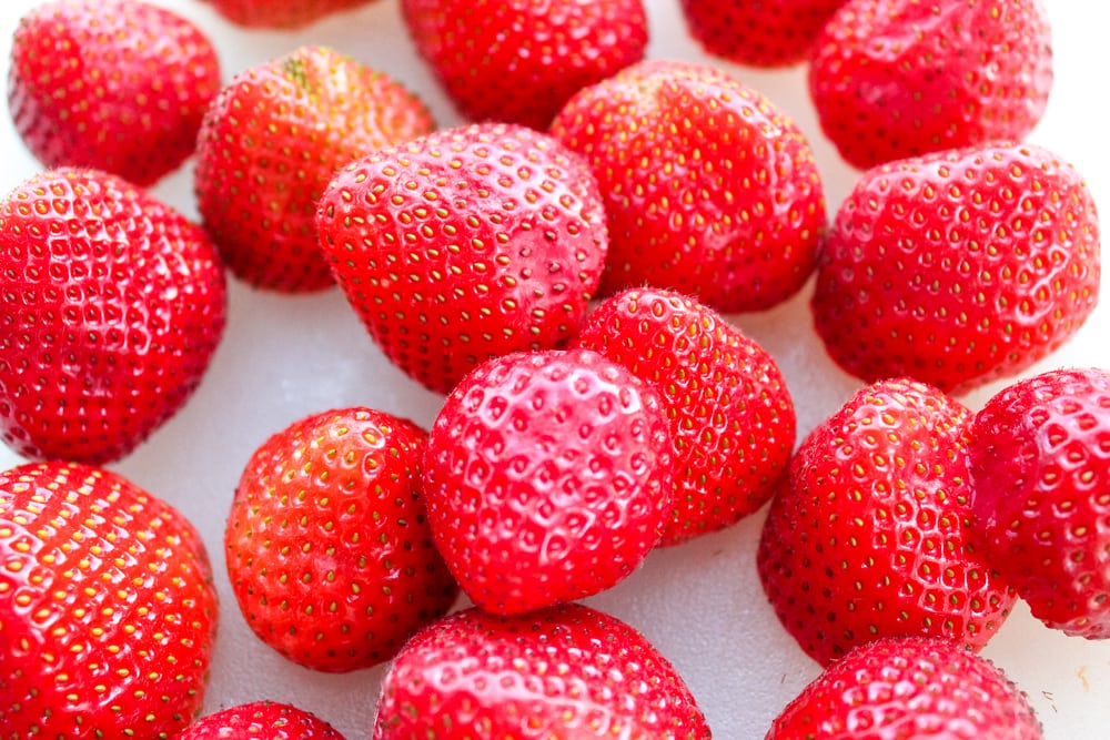 strawberries for homemade fruit roll ups