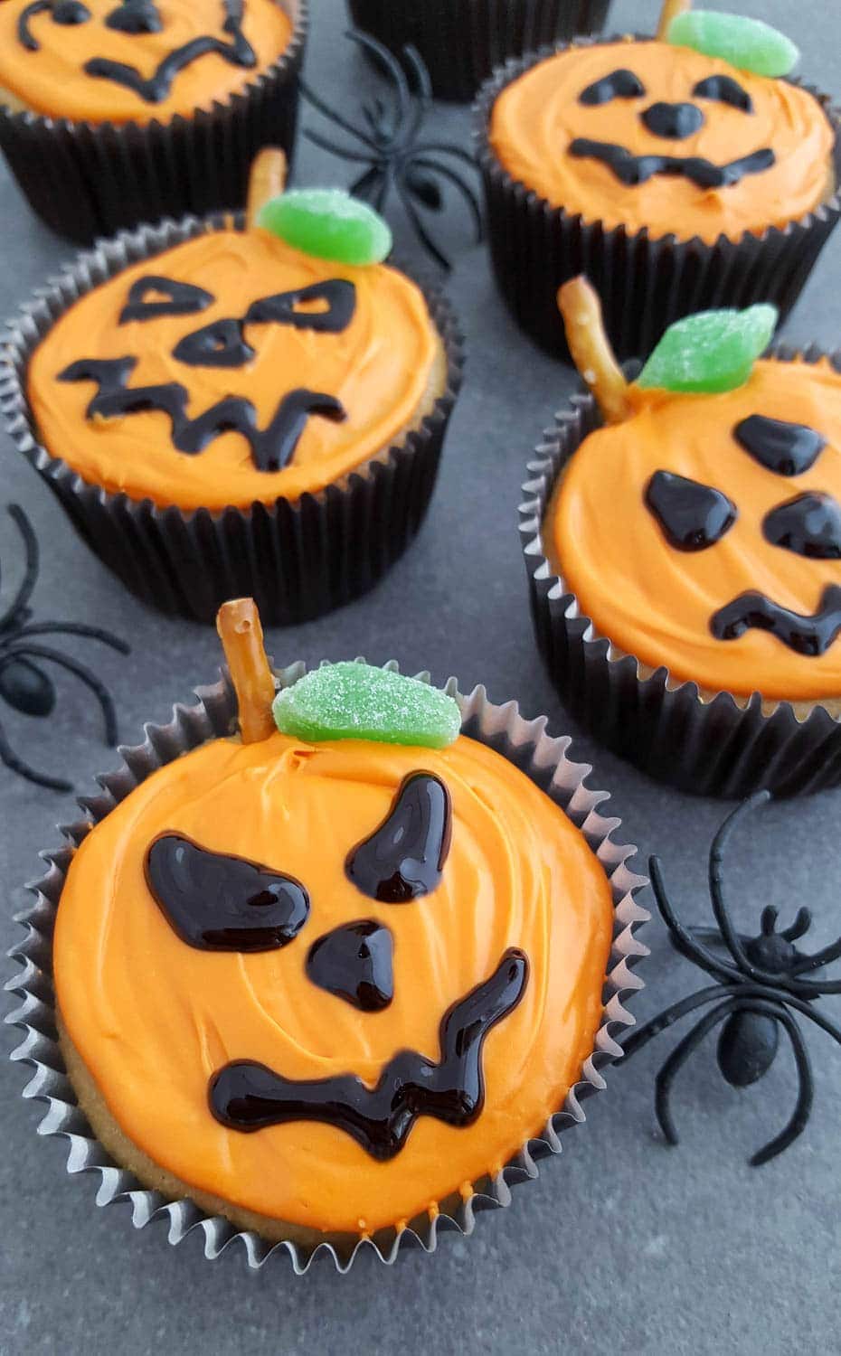 Jack-O-Lantern Cupcakes Recipe for Halloween