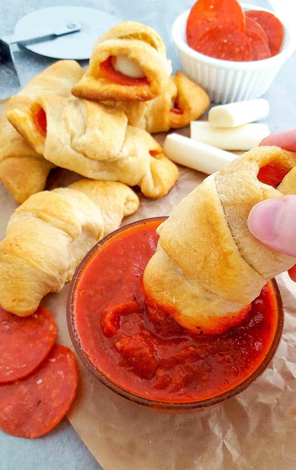 easy pepperoni pizza dippers recipe