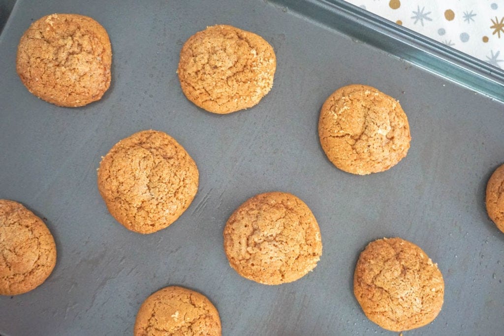 Grandma's Molasses Crinkle Cookies 