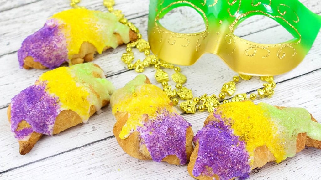 mardi gras king cake crescent rolls recipe