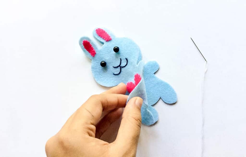 How to Make a Felt Plushie Animal 