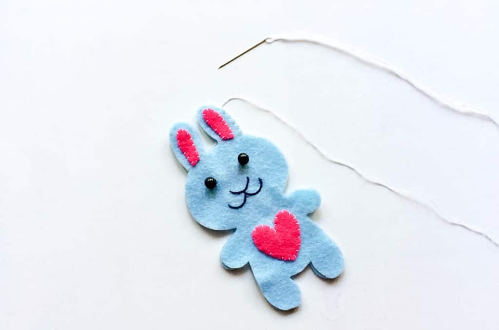 How to Make a Felt Plushie Easter Bunny