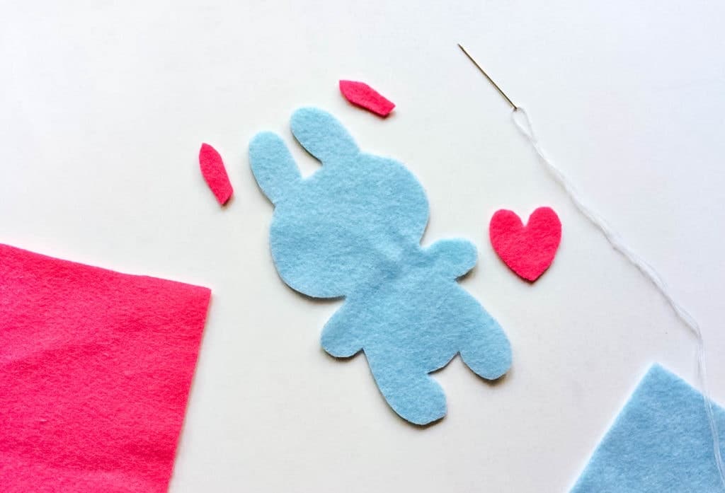 Felt Bunny Plushie free printable