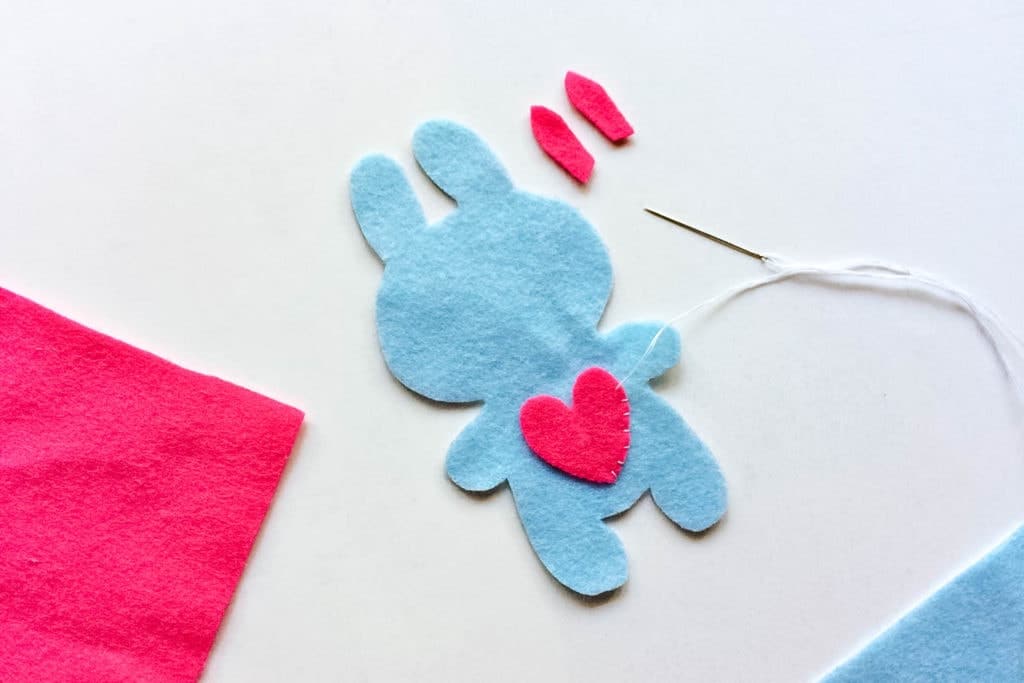 easy sew felt plush bunny