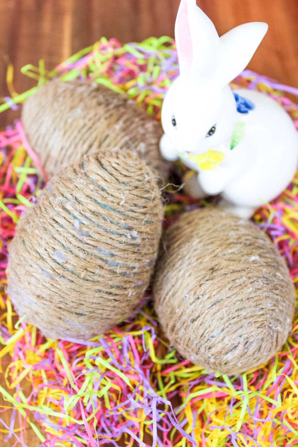 Diy twine easter eggs craft