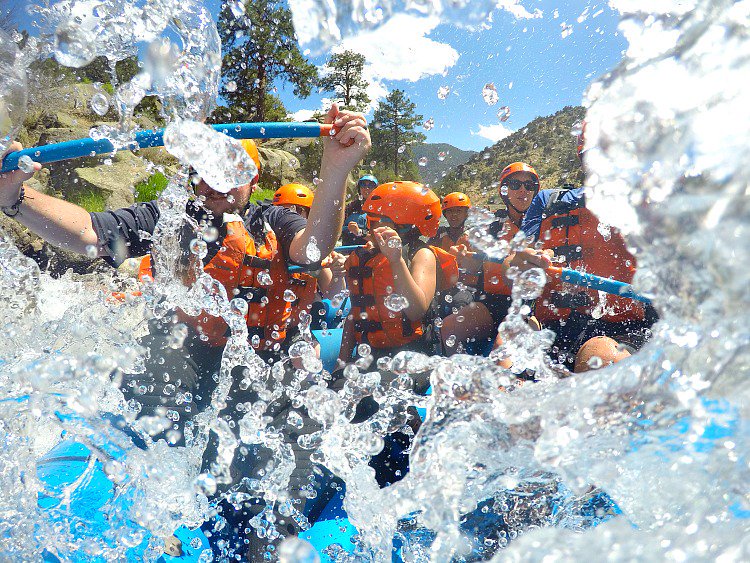 whitewater rafting colorado