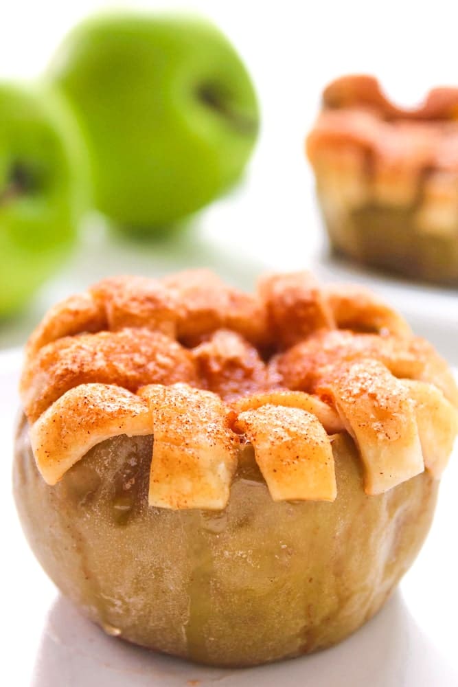 Delicious Fall Dessert Apple Pie Stuffed Apples