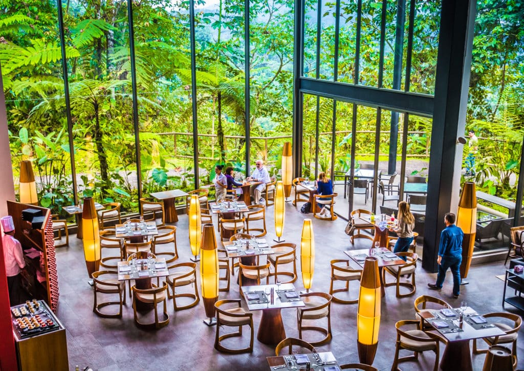 mashpi lodge dining room