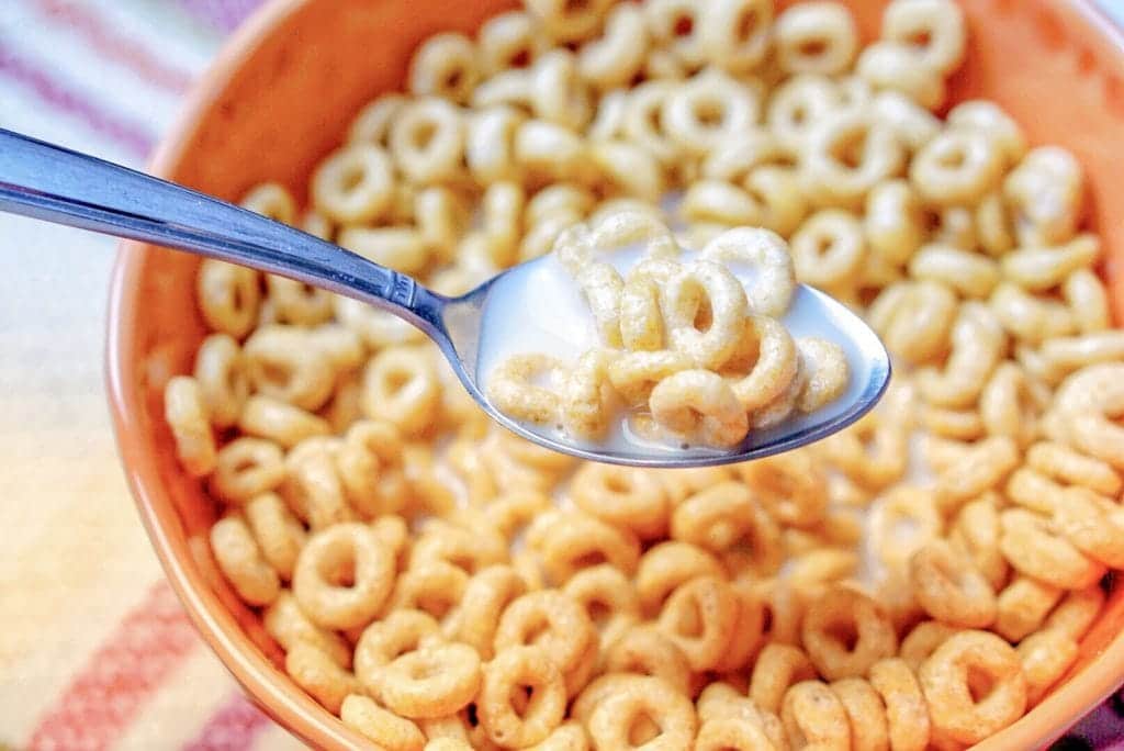 bowl of maple cheerios