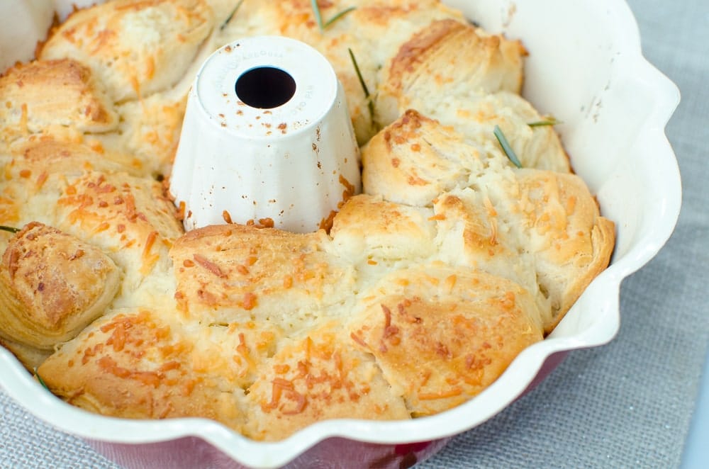 Garlic Parmesan Pull Apart Bread in canned biscuits