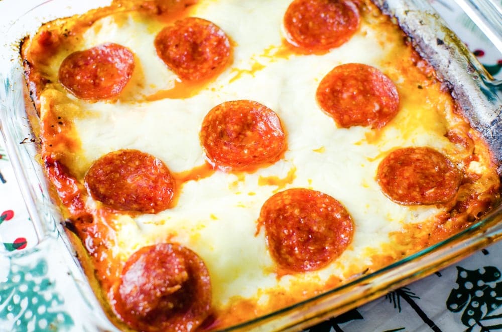 baked pepperoni pizza lasagna