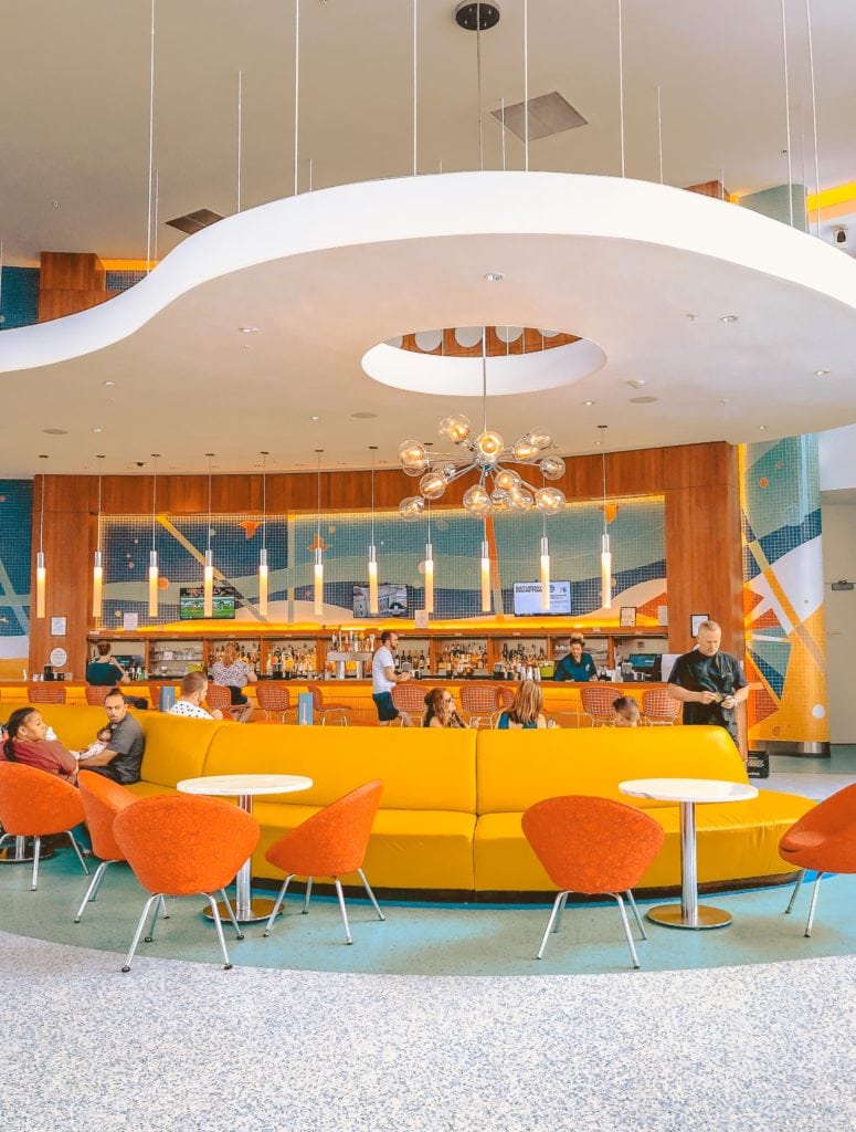 cabana bay lounge