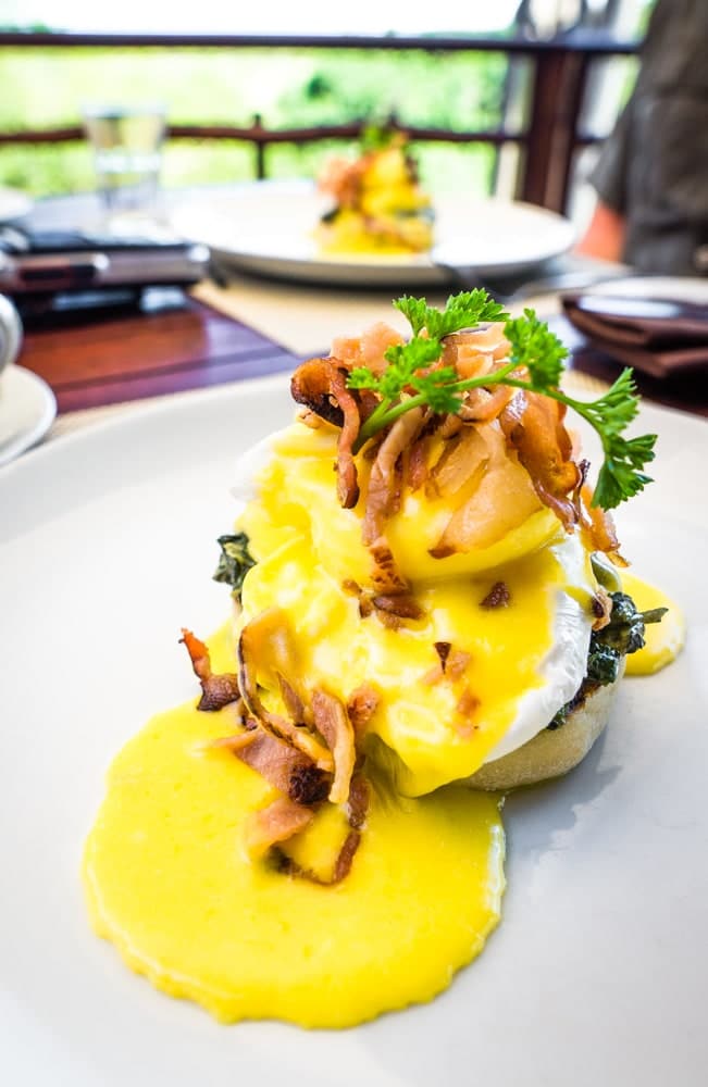 Thanda Safari Eggs Benedict