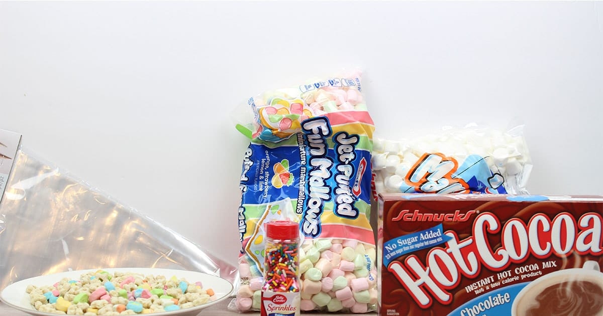 supplies to make easy hot cocoa unicorn horns