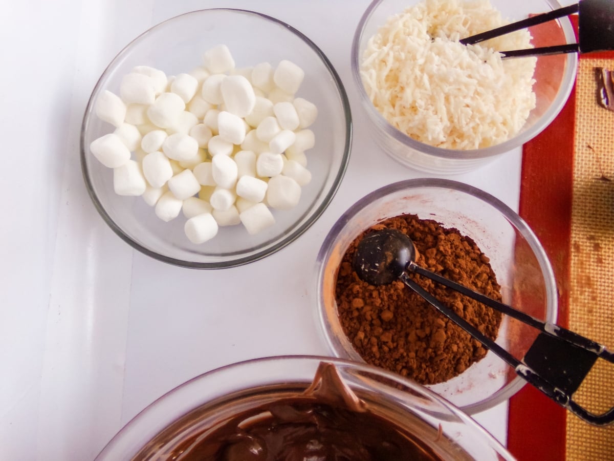 ingredients to make Mounds Hot cocoa bombs