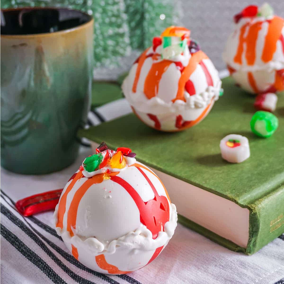 diy Old Fashioned Christmas Candy Hot Cocoa Bombs