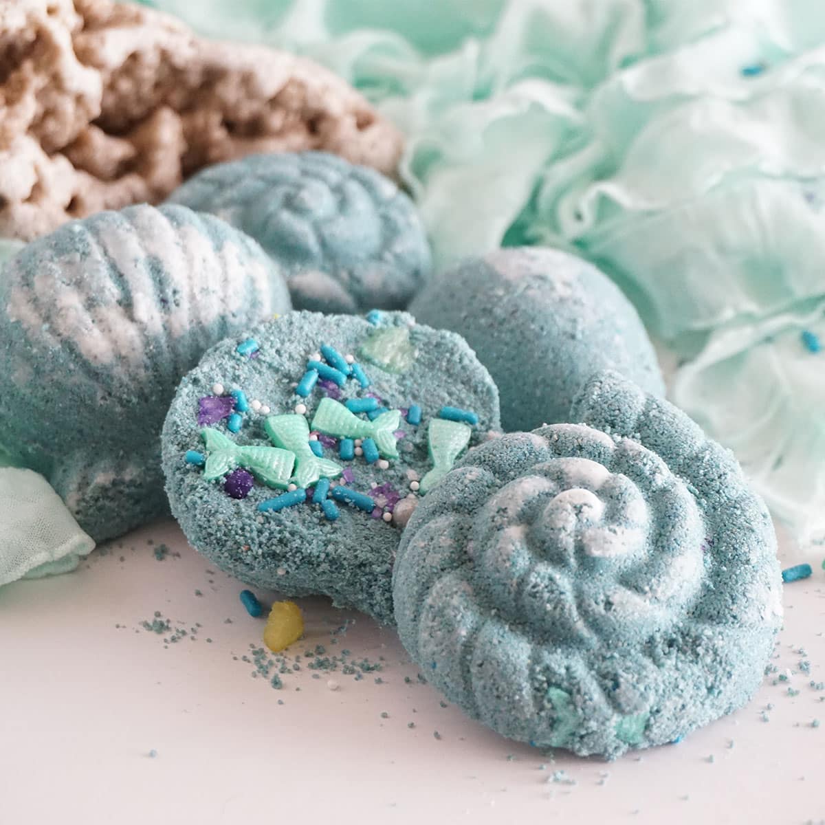 DIY Mermaid Shell Bath Bombs Square