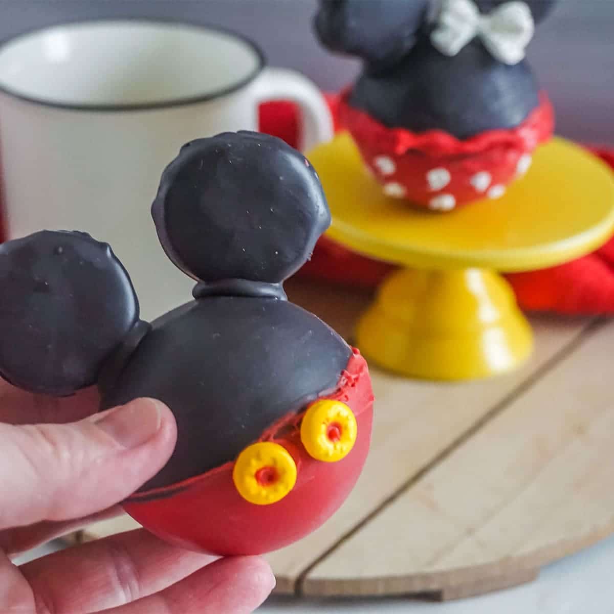 peppermint mickey and minnie hot cocoa bombs