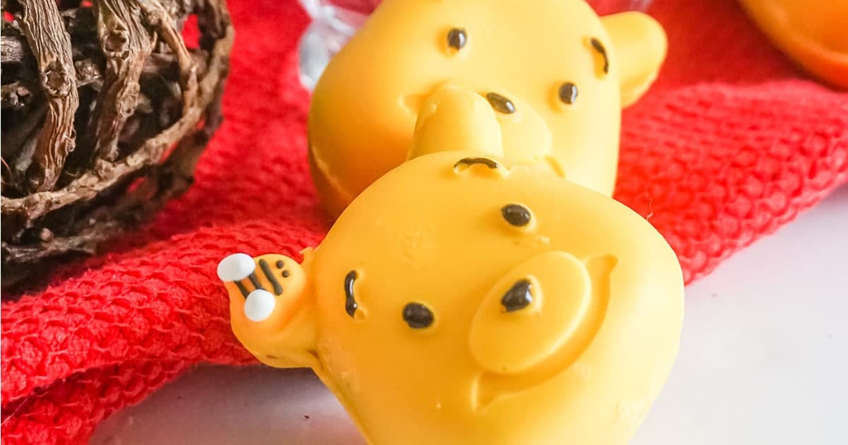 winnie the pooh hot cocoa bombs 