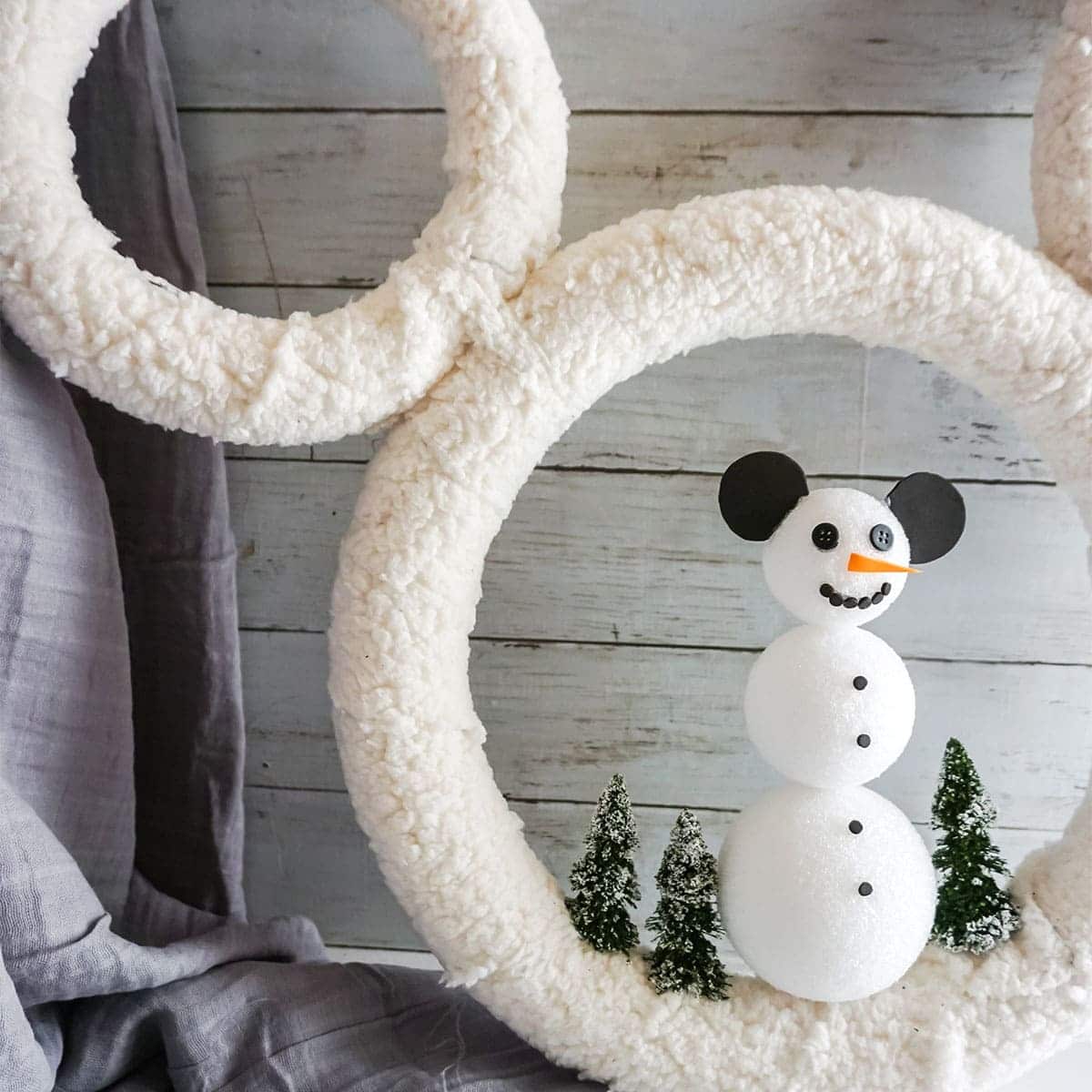 super fun snowman mickey mouse wreath
