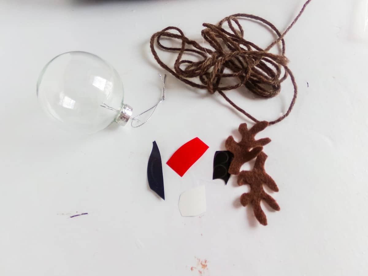 supplies to make a reindeer christmas ornament with cricut