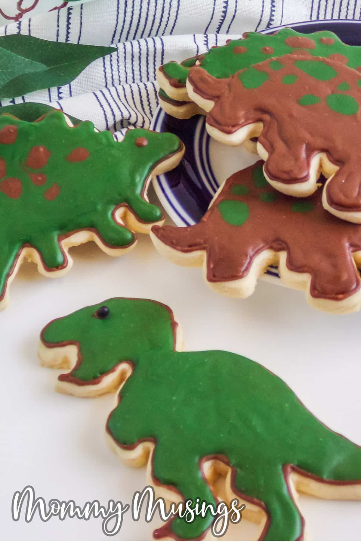 dinosaur cookies